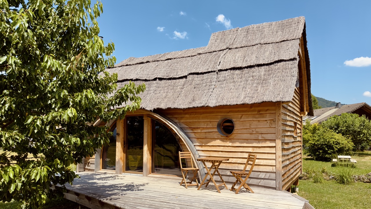 La Cabane du Vrai Monde à Fillinges La Cabane du Vrai Monde. Espace pour activités de ÂME LIBRE accompagnement